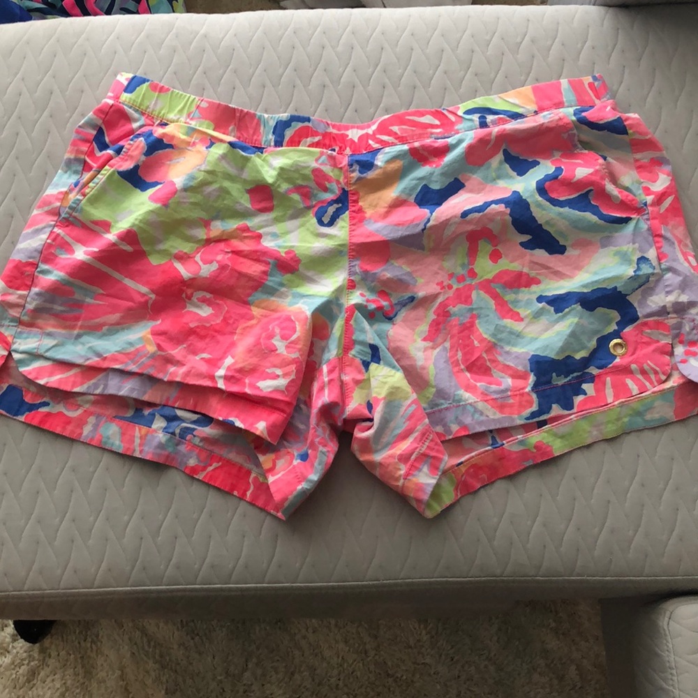 Floral 5 inch stretch Lilly Pulitzer shorts